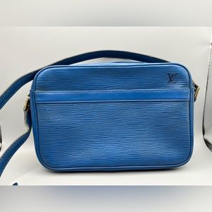 LOUIS VUITTON Trocadero Toledo Blue Epi Shoulder Bag